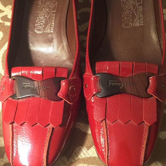 Salvatore Ferragamo red heels - Picture 2 of 7